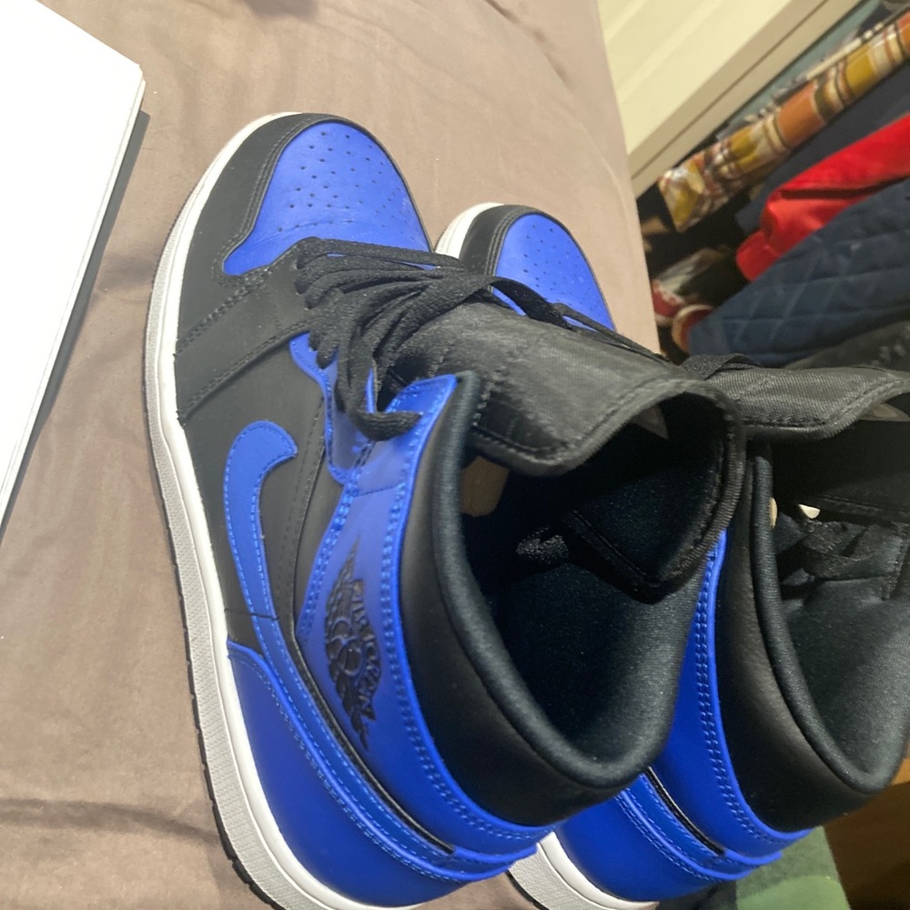 Air Jordan 1 Royal Blue - Picture 7 of 8